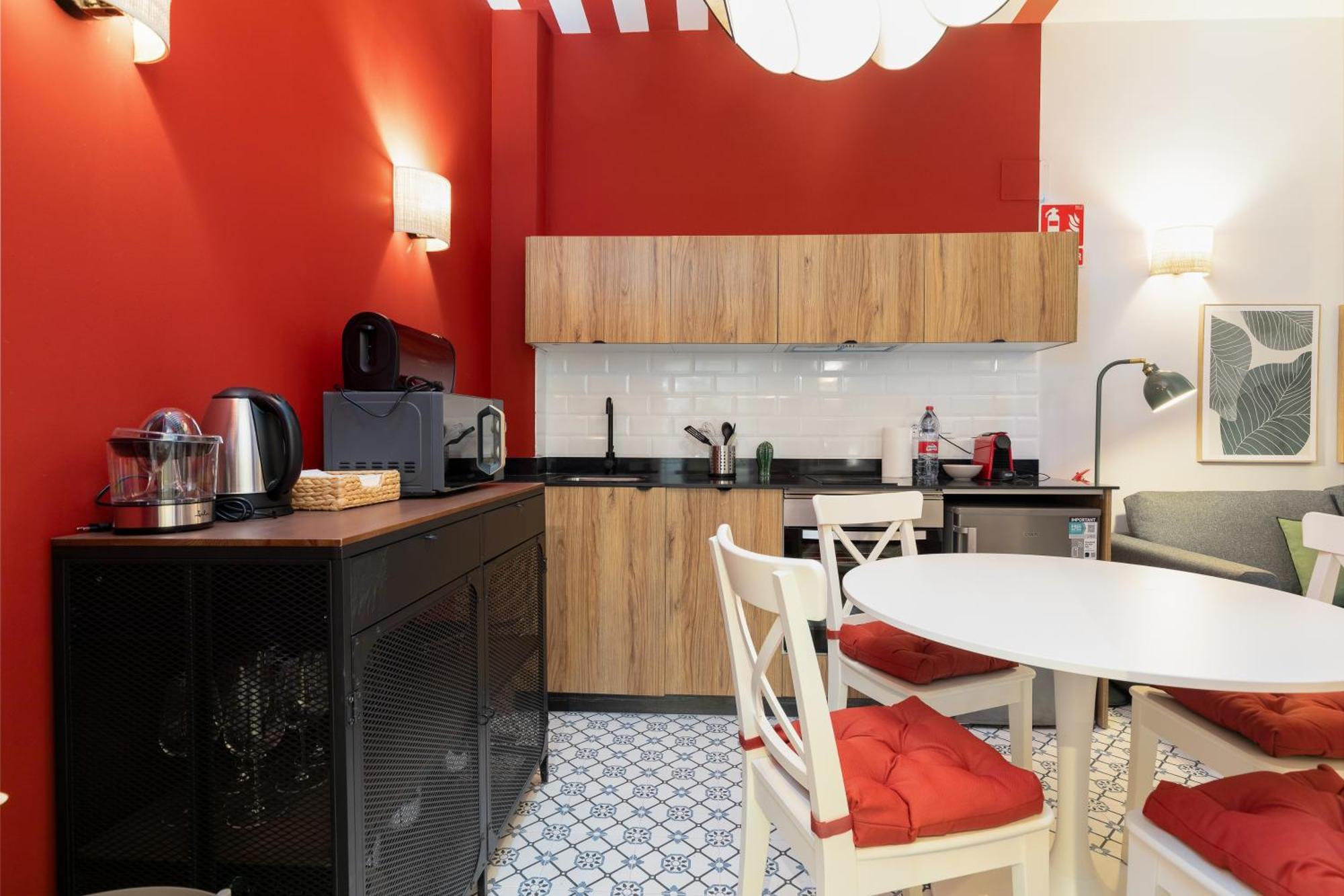 The Little Village Apartments Valencia Exterior photo