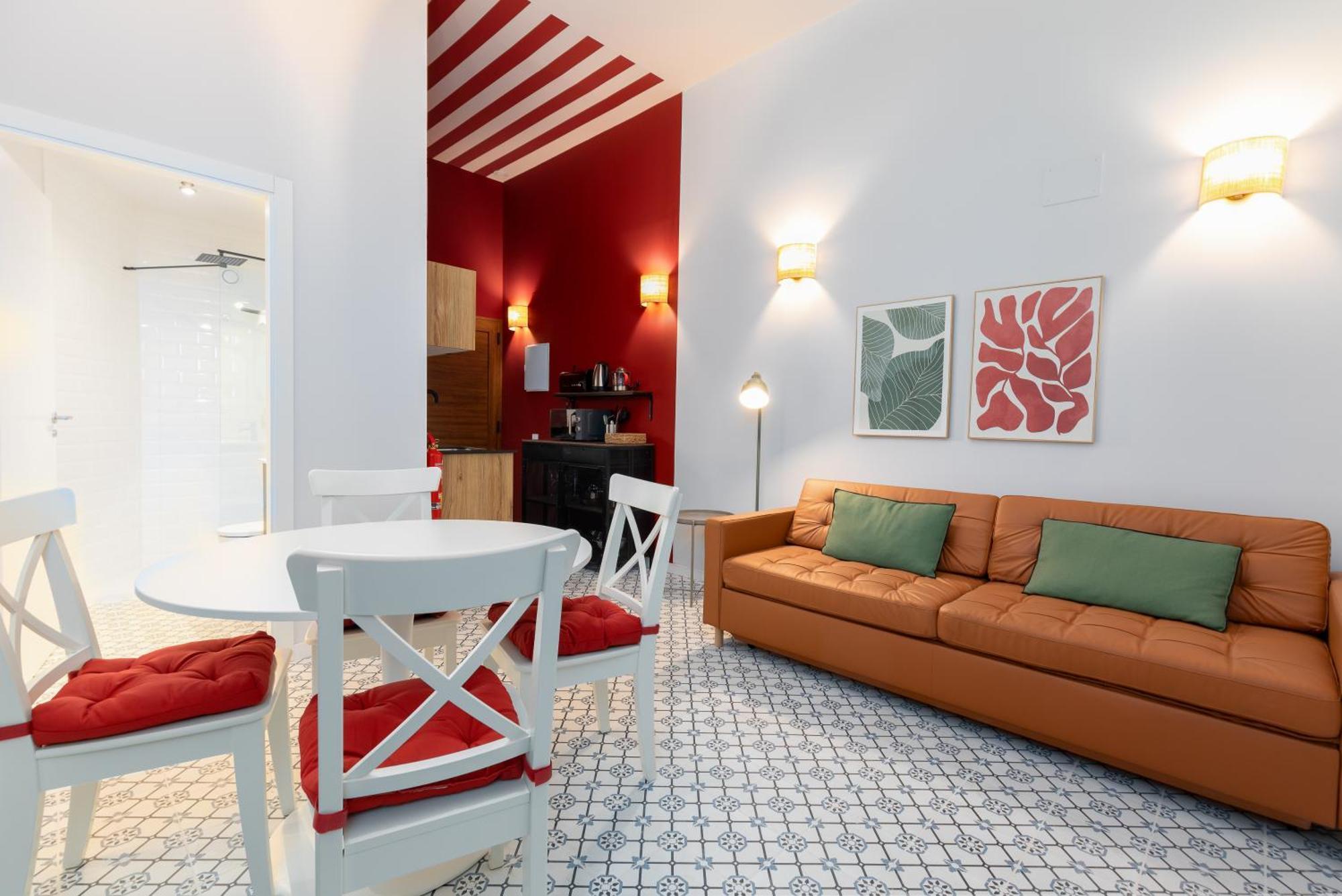 The Little Village Apartments Valencia Exterior photo
